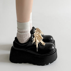 Contrast-Laced Chunky Platform Boots
