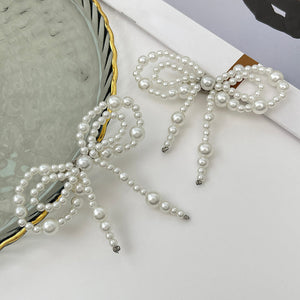 Coquette Pearl Bow Brooch Set